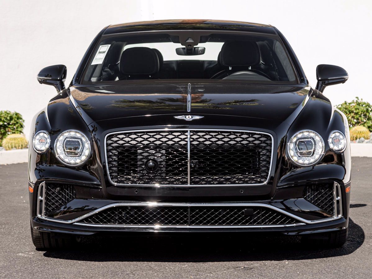 Used 2026 Bentley Flying Spur V8 AWD/4WD image 3