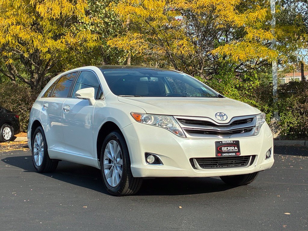 Used 2014 Toyota Venza XLE w/ XLE Premium Package FWD image 3