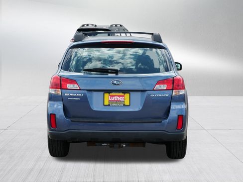 Used 2013 Subaru Outback 2.5i AWD/4WD image 6