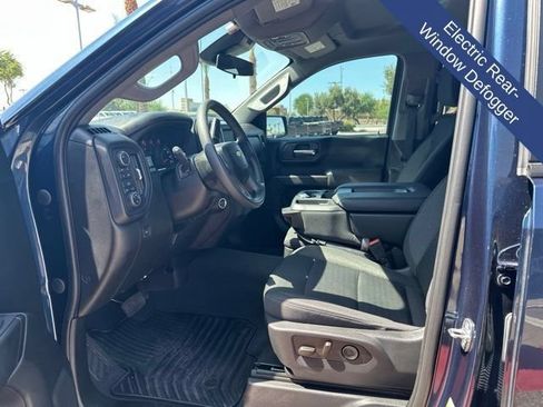 Used 2022 Chevrolet Silverado 1500 Custom AWD/4WD image 16