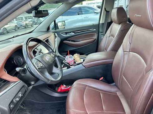Used 2019 Buick Enclave Avenir w/ Avenir Technology Package AWD/4WD image 50