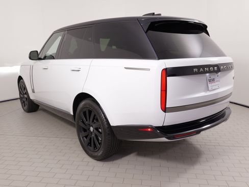 Used 2023 Land Rover Range Rover SE AWD/4WD image 17