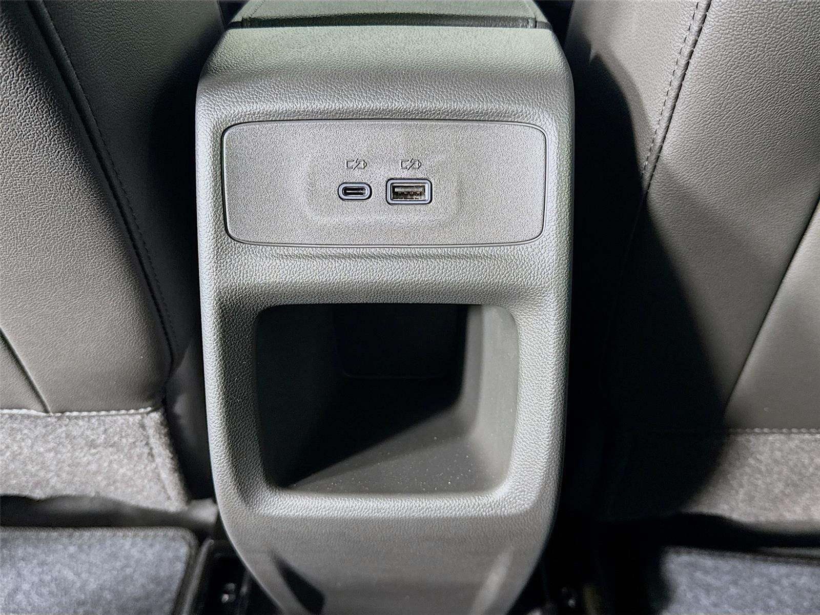 New 2026 Buick Envista Sport Touring w/ Convenience I Package FWD image 24