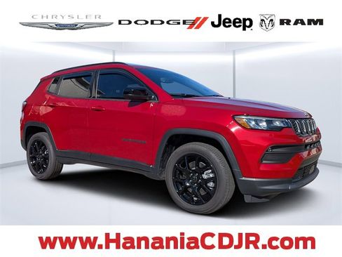 Used 2026 Jeep Compass Latitude w/ Quick Order Package 29K image 1