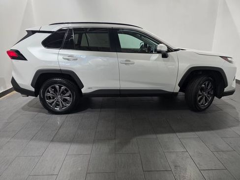Used 2024 Toyota RAV4 XLE Premium AWD/4WD image 6