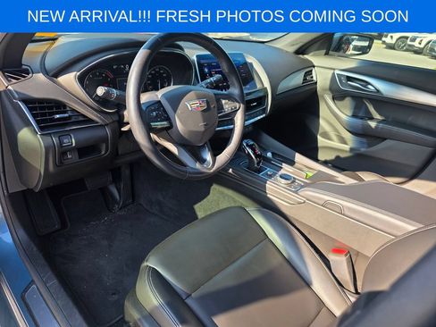 Used 2023 Cadillac CT5 Luxury w/ Cold Weather Package RWD image 9