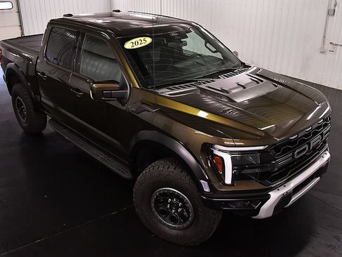 Used 2025 Ford F150 Raptor AWD/4WD image 13