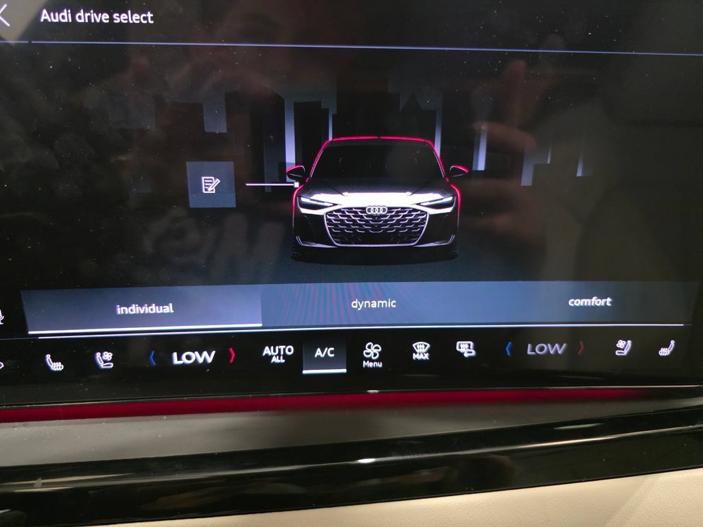 Certified 2026 Audi A6 Premium Plus w/ Premium Plus Package AWD/4WD image 32