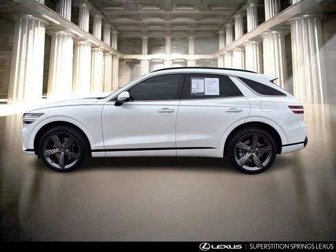 Used 2022 Genesis GV70 3.5T Sport w/ Sport Prestige Package image 7