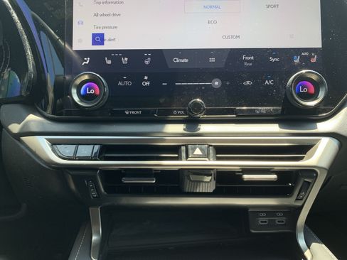 Used 2023 Lexus RX 350 F Sport w/ Cold Area Package AWD/4WD image 29