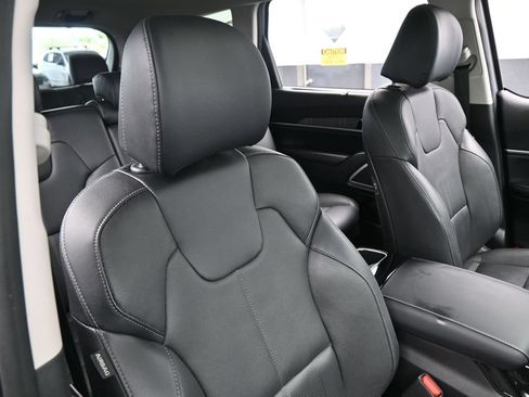 Used 2024 Kia Telluride EX AWD/4WD image 47