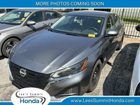 Used 2023 Nissan Altima 2.5 S FWD image 1