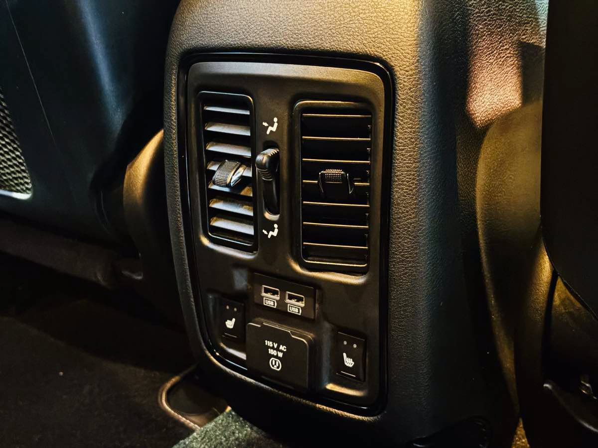 Used 2026 Dodge Durango SRT Hellcat w/ Trailer Tow Group IV AWD/4WD image 43