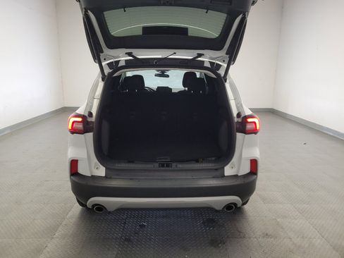 Used 2024 Ford Escape Active AWD/4WD image 29