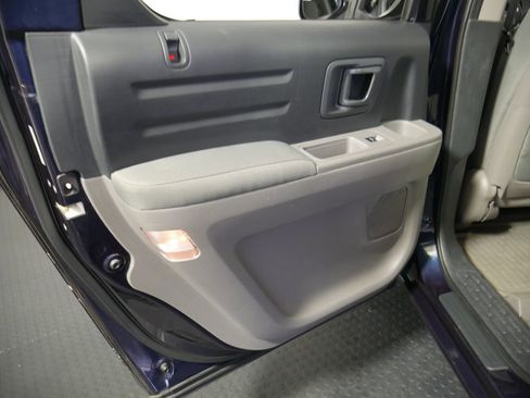 Used 2011 Honda Ridgeline RTS image 11