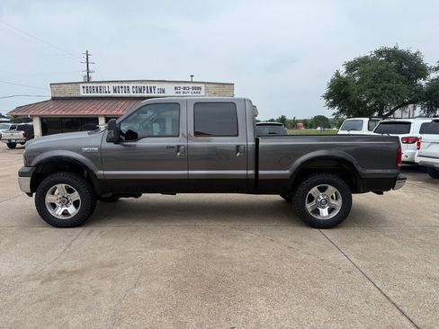 Used 2006 Ford F250 4x4 Crew Cab Super Duty image 4