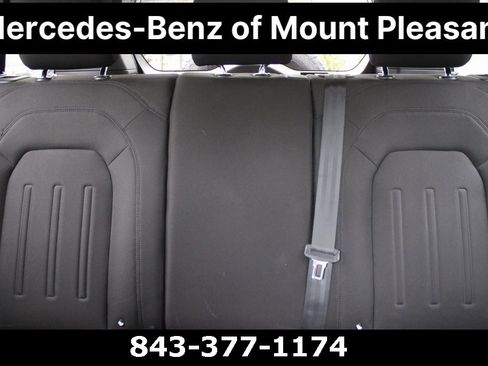 Used 2022 Land Rover Defender 110 image 48