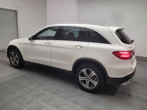 Used 2018 Mercedes-Benz GLC 300 4MATIC image 3