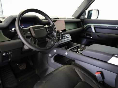 Used 2023 Land Rover Defender 110 75th Limited Edition image 4