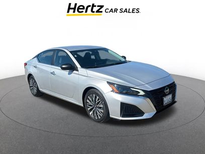Used 2024 Nissan Altima 2.5 SV