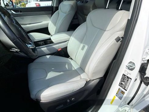 Used 2022 Hyundai Palisade SEL w/ 8P Bench Seat Package FWD image 21