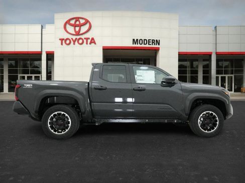 New 2026 Toyota Tacoma TRD Off-Road w/ TRD Off Road Premium Package AWD/4WD image 26