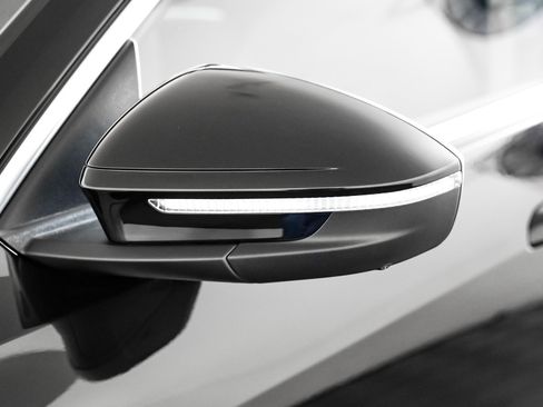 New 2025 Audi Q5 Premium Plus image 24