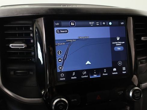 Used 2022 RAM 1500 Big Horn image 7