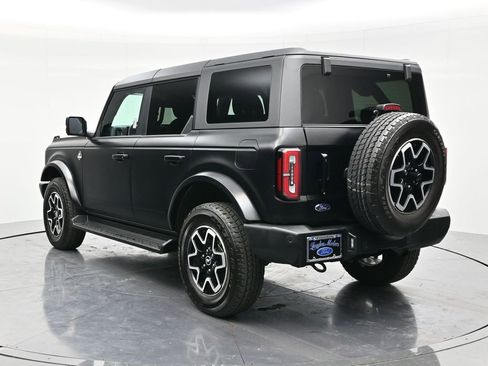 Used 2025 Ford Bronco Outer Banks w/ Matte Film Protection Package AWD/4WD image 7