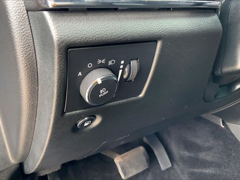 Used 2014 Jeep Grand Cherokee Summit RWD image 31