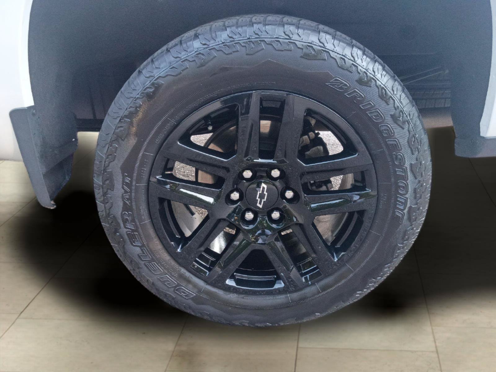 Used 2025 Chevrolet Silverado 1500 LT Trail Boss w/ LT Trail Boss Premium Package AWD/4WD image 12
