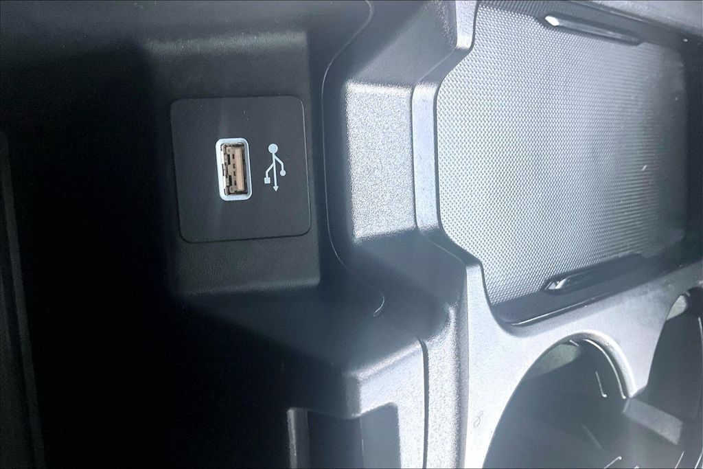 Used 2025 Acura RDX SH-AWD image 34