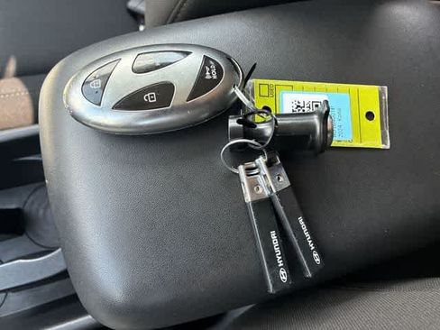 Used 2024 Hyundai Kona SEL FWD image 36