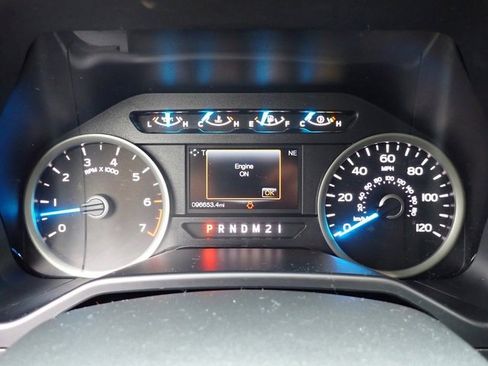 Used 2015 Ford F150 XLT w/ Equipment Group 302A Luxury image 29