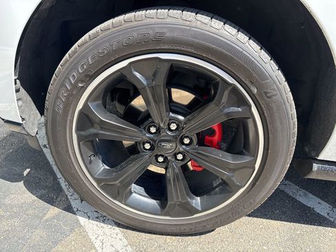 Used 2023 Ford Expedition Limited image 17