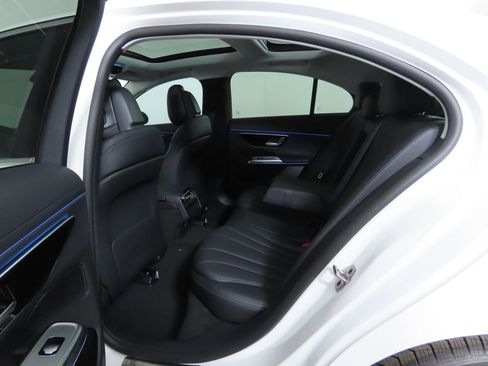 Certified 2025 Mercedes-Benz E 350 Sedan image 23