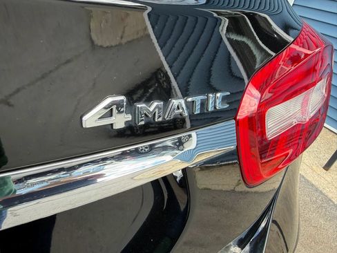 Used 2020 Mercedes-Benz GLA 250 4MATIC image 40