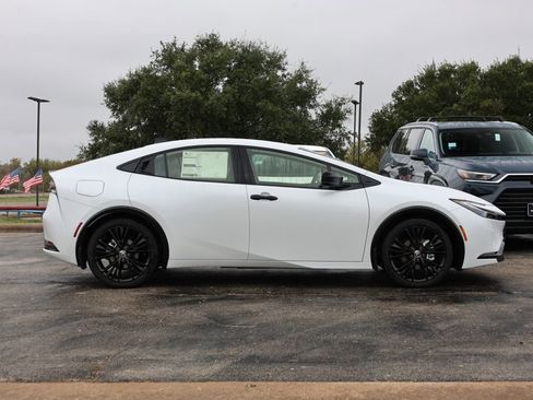 New 2026 Toyota Prius Nightshade image 5