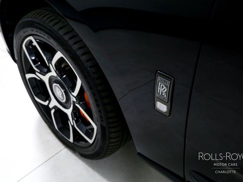 Certified 2023 Rolls-Royce Cullinan Black Badge AWD/4WD image 47