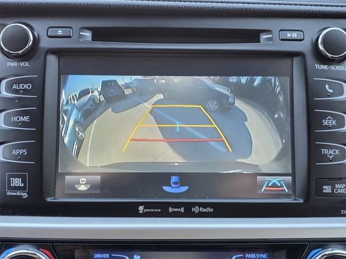 Used 2017 Toyota Highlander Limited Platinum image 14