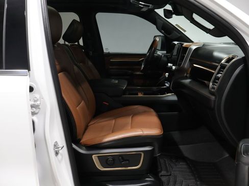 Used 2020 RAM 1500 Longhorn image 24