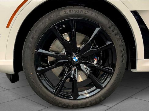 Used 2026 BMW X7 M60i AWD/4WD image 11
