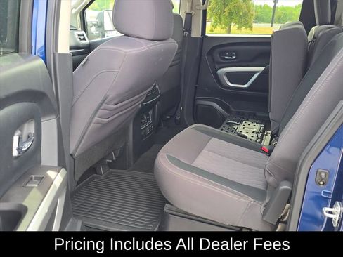 Used 2020 Nissan Titan SV w/ SV Convenience Package AWD/4WD image 10
