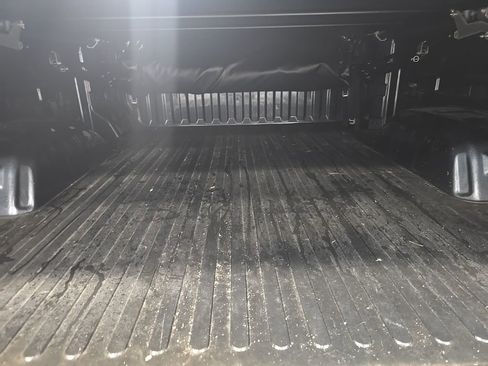 Used 2019 Chevrolet Silverado 1500 LT w/ All-Star Edition image 32