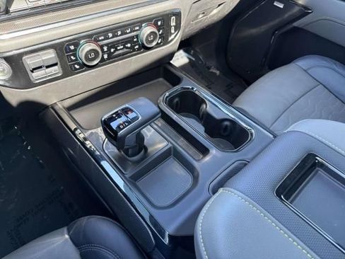 Used 2022 Chevrolet Silverado 1500 ZR2 w/ Technology Package AWD/4WD image 32