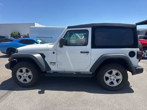 Used 2021 Jeep Wrangler Sport AWD/4WD image 8