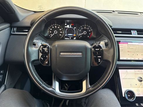 Used 2020 Land Rover Range Rover Velar R-Dynamic S AWD/4WD image 16