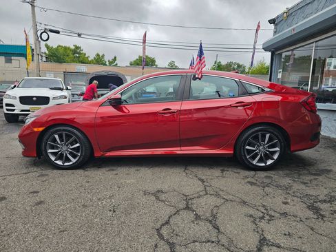 Used 2020 Honda Civic EX image 2