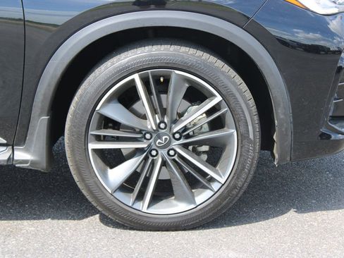 Used 2025 INFINITI QX55 Luxe w/ Accent Package image 12