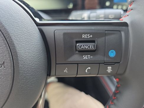 New 2026 Nissan Kicks SR image 9